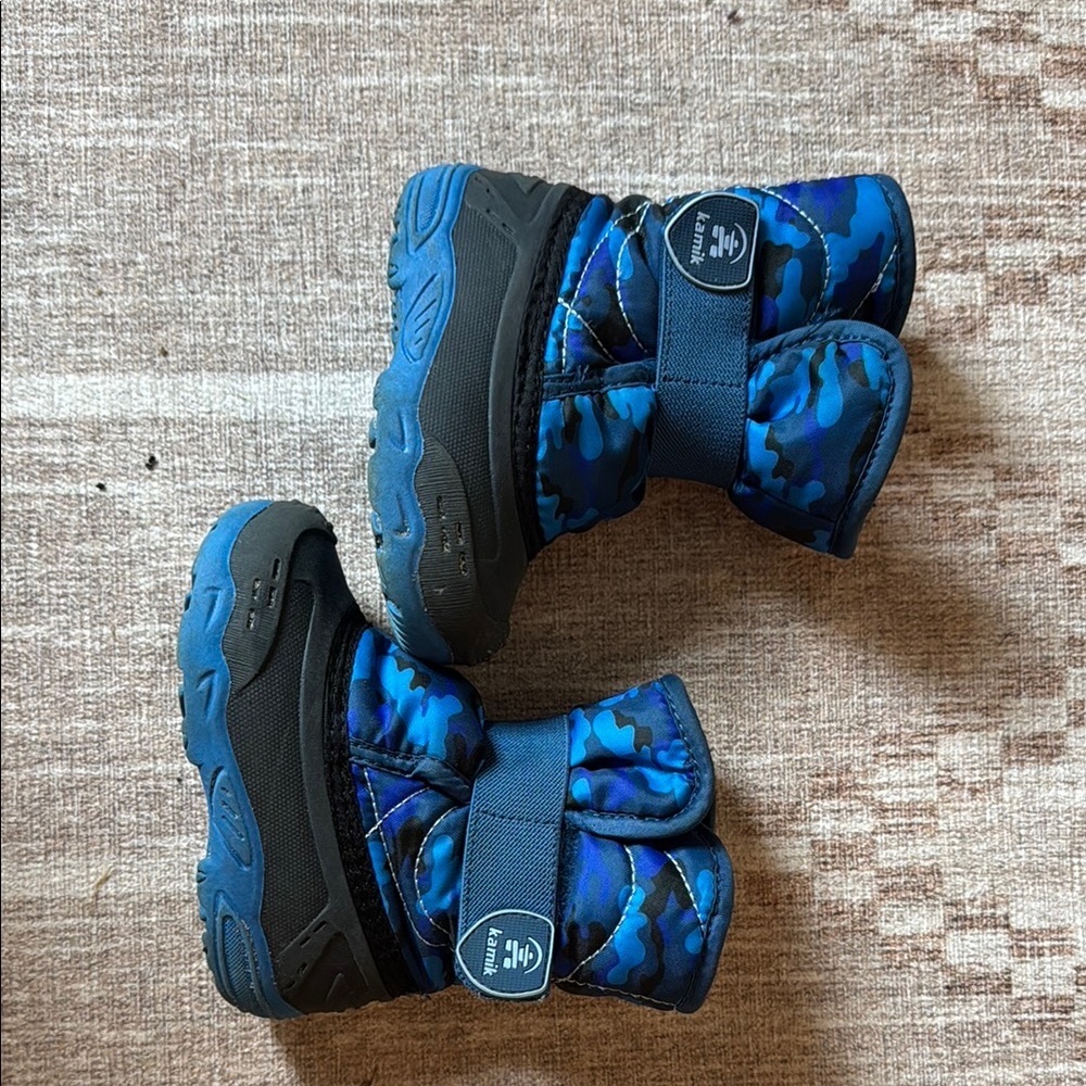 Blue and Black Camouflage Winter Boots